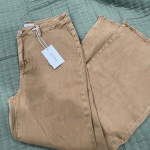 Zenana Outfitters Tan Ankle Jeans